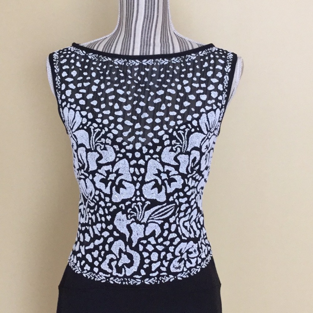 Sleeveless Top